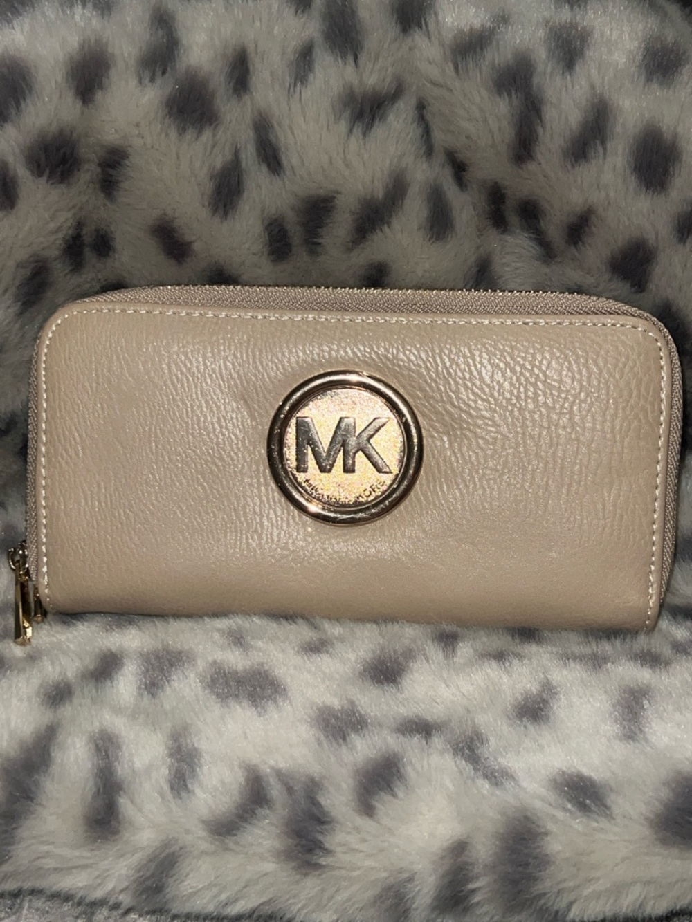 Michael Kors Fulton Zip-Around Wallet Gold MK Logo on Beige Pebbled Leather